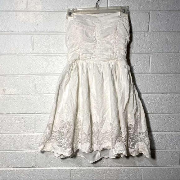 Lace Embroidered Mini Dress Vintage Style Strapless Ruched Top Fitted Flare J 11 - Picture 3 of 14